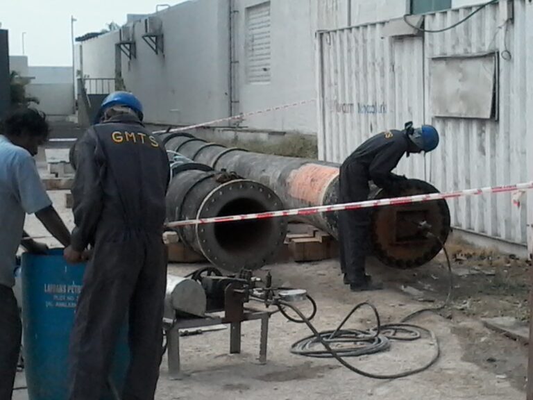 Pressure Testing Of Double Carcass Dunlop Hoses by GMTS Kkd